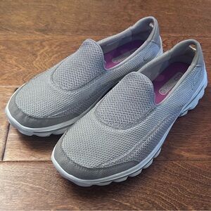 Skechers Women’s 8.5 Go Walk 2 Taupe Tan Sneakers Shoes Comfort Slip On 13590